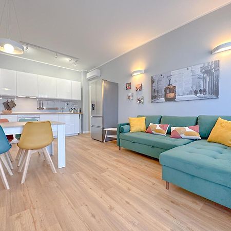 Torre 24 - Luxury Naviglio Suite Milán Exterior foto