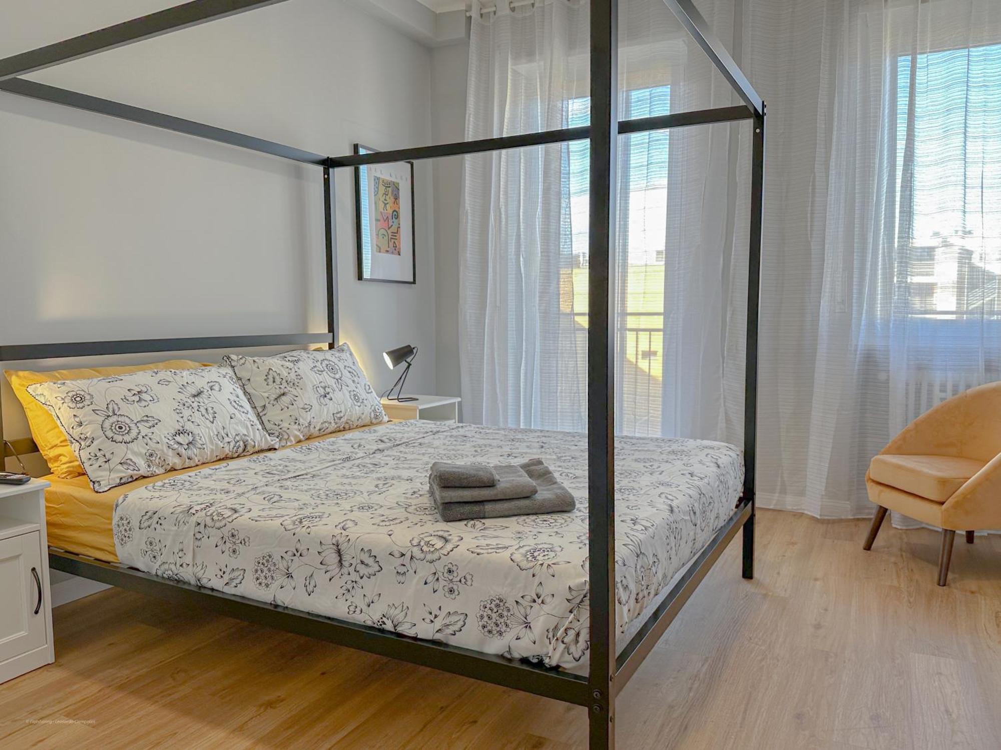 Torre 24 - Luxury Naviglio Suite Milán Exterior foto