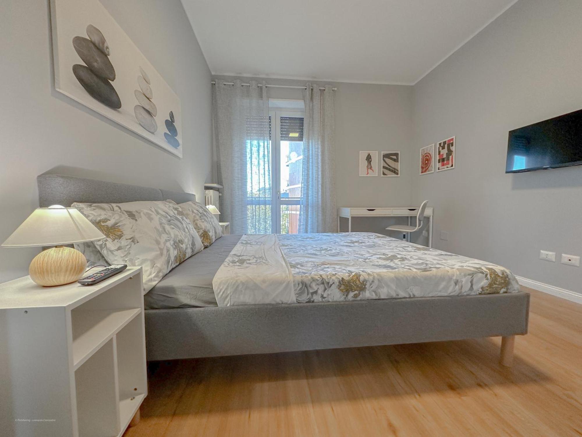 Torre 24 - Luxury Naviglio Suite Milán Exterior foto