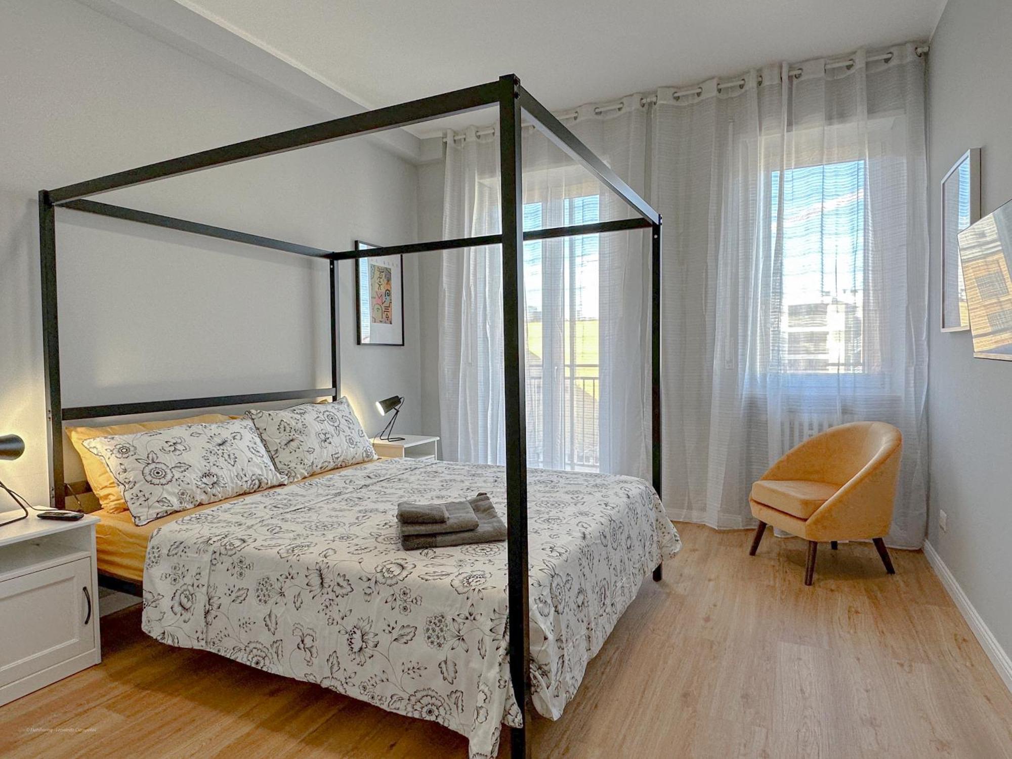 Torre 24 - Luxury Naviglio Suite Milán Exterior foto